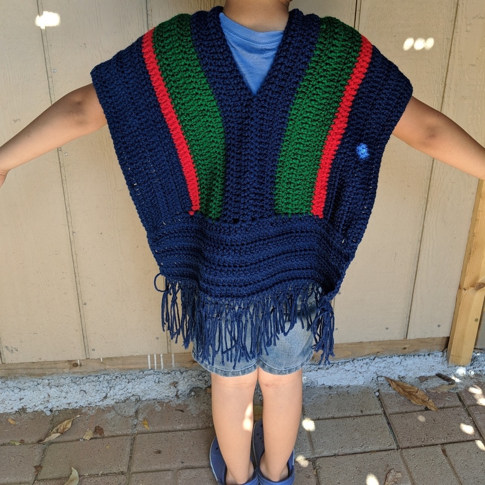 Kids hand knitted 'Gavan' poncho